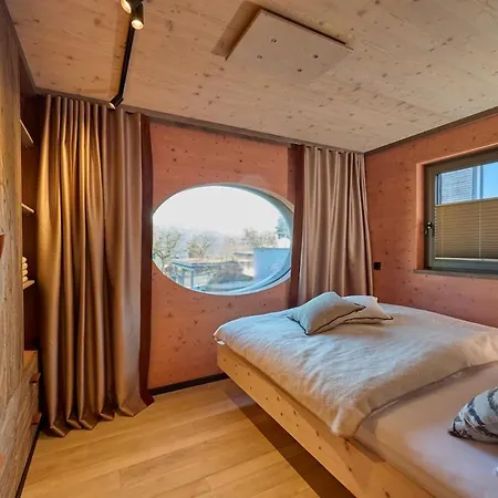 Exklusive Ferienlodge Domek alpejski Wertheim
